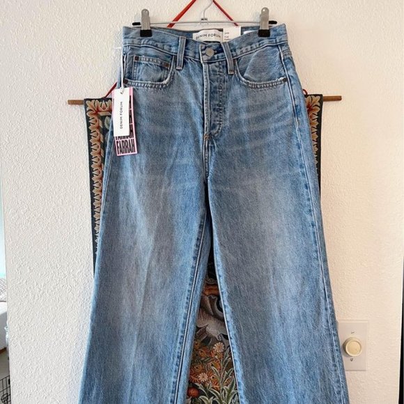 ***SOLD*** Denim Forum Farrah Jeans - Brand new with Tag! - Picture 1 of 4